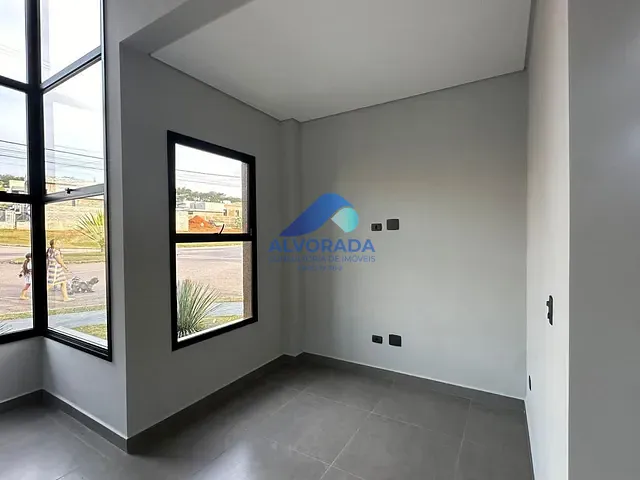 Casa com 326m² 2 quartos e 2 banheiros, à venda, no bairro Condomínio Terras do Vale em Caçapava