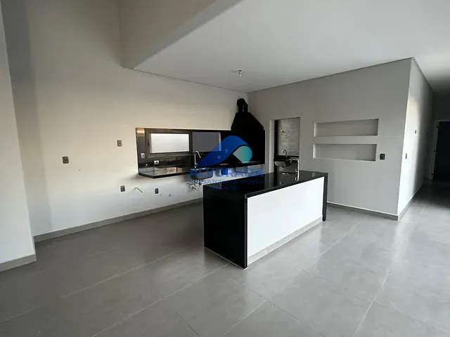 Casa com 326m² 2 quartos e 2 banheiros, à venda, no bairro Condomínio Terras do Vale em Caçapava