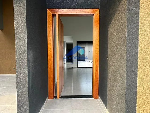 Casa com 326m² 2 quartos e 2 banheiros, à venda, no bairro Condomínio Terras do Vale em Caçapava