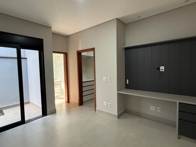 Casa com 236m² 3 quartos e 2 banheiros, à venda, no bairro Jardim Mantova em Indaiatuba
