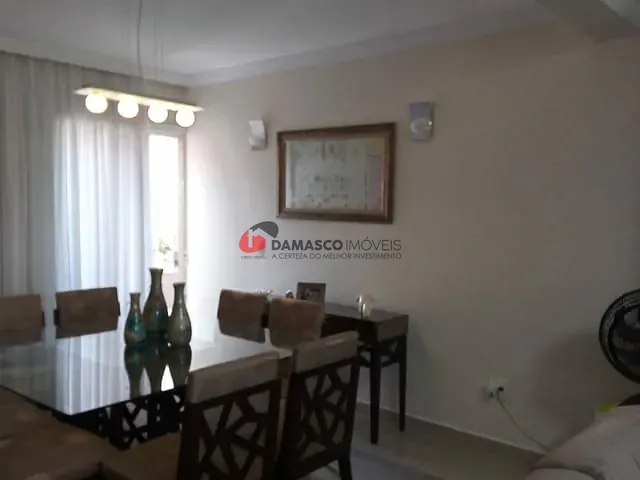 Casa com 259m² 3 quartos e 5 banheiros, à venda, no bairro Santa Maria em Santo André