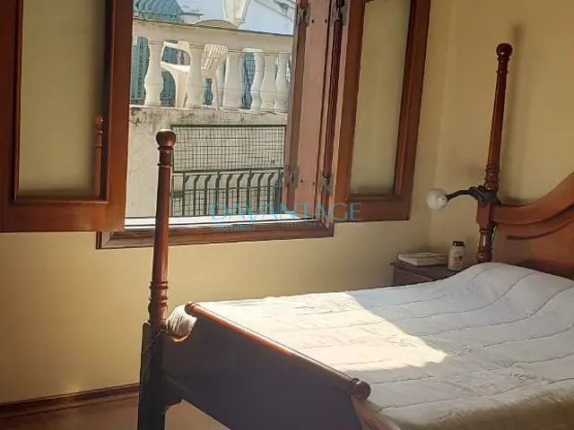 Casa com 622m² 3 quartos e 6 banheiros, à venda ou para alugar, no bairro Alto da Lapa em São Paulo