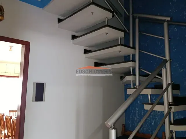 Casa 3 quartos e 3 banheiros, à venda, no bairro Jardim Santo Amaro em Sorocaba