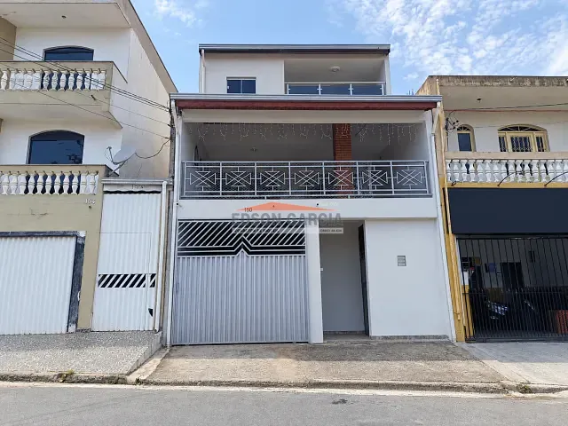 Casa 3 quartos e 3 banheiros, à venda, no bairro Jardim Santo Amaro em Sorocaba