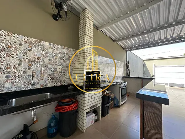 Casa com 258m² 3 quartos e 2 banheiros, à venda, no bairro Terras de Santa Bárbara em Santa Bárbara D'Oeste