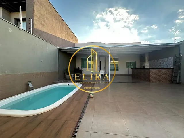 Casa com 258m² 3 quartos e 2 banheiros, à venda, no bairro Terras de Santa Bárbara em Santa Bárbara D'Oeste