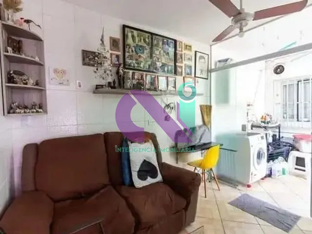 Casa com 180m² 4 quartos e 3 banheiros, à venda, no bairro Jardim das Flores em Osasco