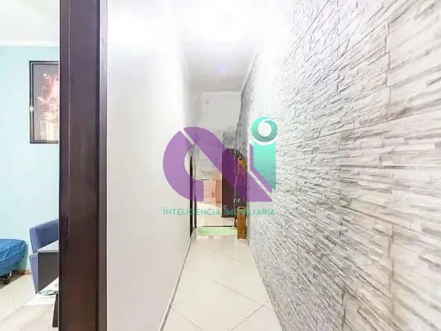 Casa com 180m² 4 quartos e 3 banheiros, à venda, no bairro Jardim das Flores em Osasco