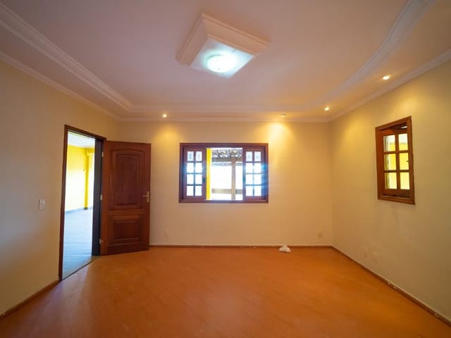 Casa com 350m² 4 quartos e 4 banheiros, à venda, no bairro Panorama (Polvilho) em Cajamar