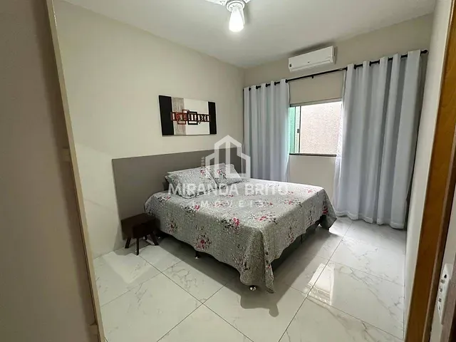Casa 3 quartos e 2 banheiros, à venda, no bairro Vila Mariana em Aparecida de Goiânia