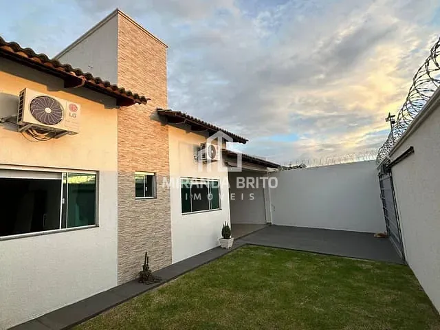 Casa 3 quartos e 2 banheiros, à venda, no bairro Vila Mariana em Aparecida de Goiânia