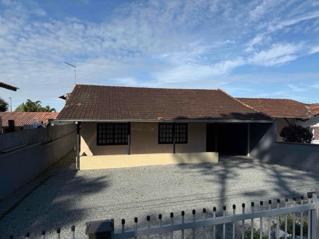 Foto do Casa - Casa padrão para Locação, Pinheiros, Balneário Barra do Sul, SC | North Center