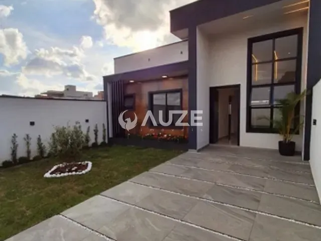 Casa com 76m² 3 quartos e 2 banheiros, à venda, no bairro Eucaliptos em Fazenda Rio Grande