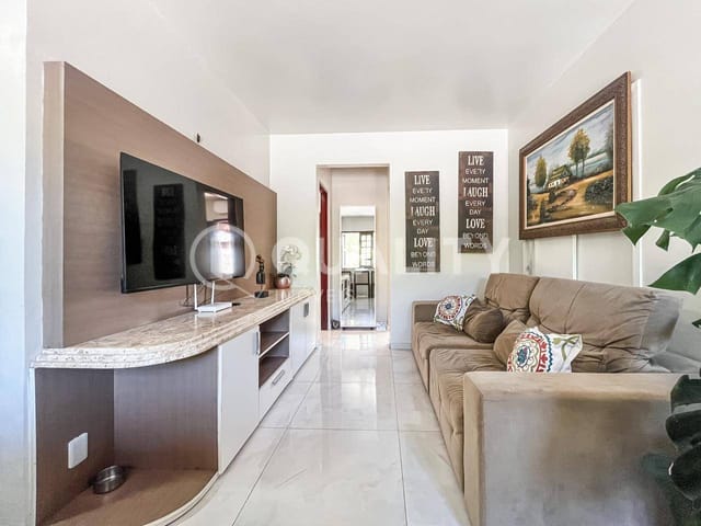 Casa 2 quartos e 2 banheiros, à venda, no bairro José de Alencar em Fortaleza