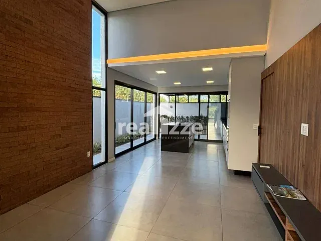 Casa com 200m² 3 quartos e 2 banheiros, à venda, no bairro Morro Vermelho em Mogi Mirim