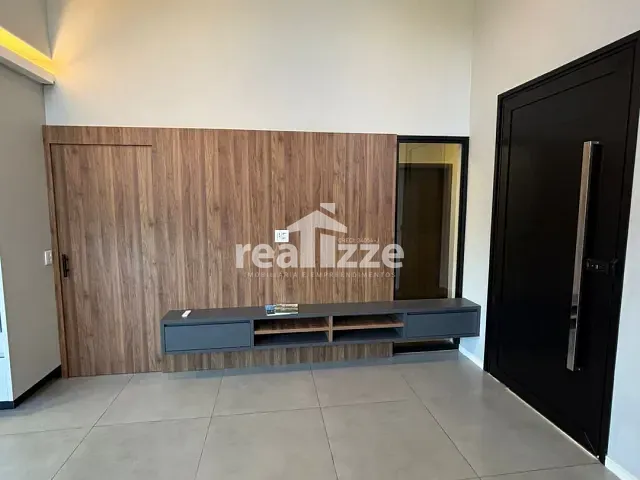 Casa com 200m² 3 quartos e 2 banheiros, à venda, no bairro Morro Vermelho em Mogi Mirim