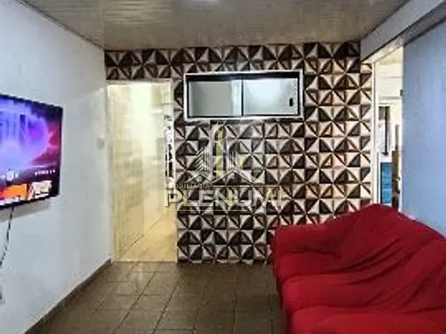 Casa com 305m² 4 quartos e 4 banheiros, à venda, no bairro Santana em Rio Claro