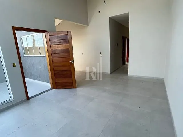 Casa 3 quartos e 2 banheiros, à venda, no bairro mata atlantica em Tijucas