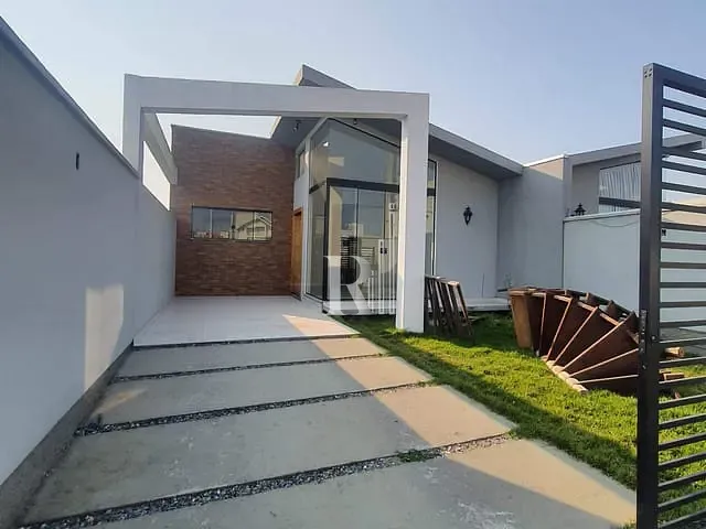 Casa 3 quartos e 2 banheiros, à venda, no bairro mata atlantica em Tijucas