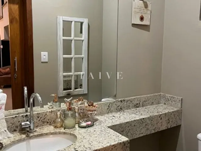 Casa com 505m² 3 quartos e 4 banheiros, à venda, no bairro Recanto do Salto em Londrina