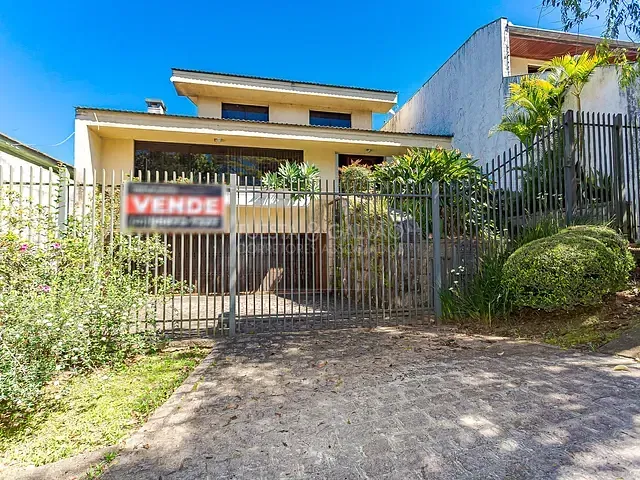 Casa com 528m² 4 quartos e 4 banheiros, à venda, no bairro Mercês em Curitiba