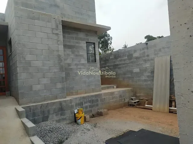 Casa com 175m² 1 quarto e 2 banheiros, à venda, no bairro Loteamento Vale das Flores em Atibaia