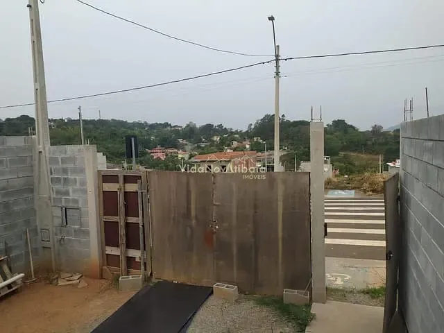 Casa com 175m² 1 quarto e 2 banheiros, à venda, no bairro Loteamento Vale das Flores em Atibaia