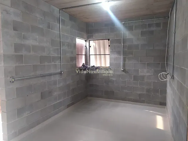 Casa com 175m² 1 quarto e 2 banheiros, à venda, no bairro Loteamento Vale das Flores em Atibaia