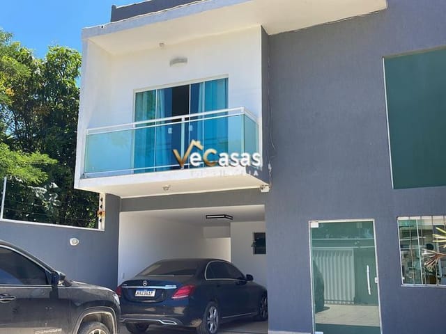 Casa com 400m² 3 quartos e 4 banheiros, à venda, no bairro Mar do Norte em Rio das Ostras