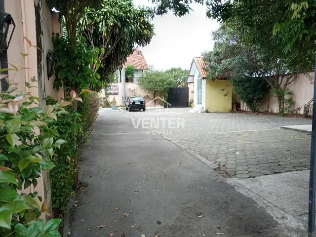 Casa com 1070m² 5 quartos e 6 banheiros, para alugar, no bairro Jardim Independência em Taubaté