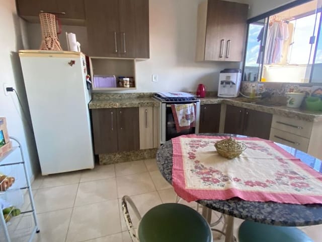 Casa à venda, no bairro Edith Lopes em Cambuí