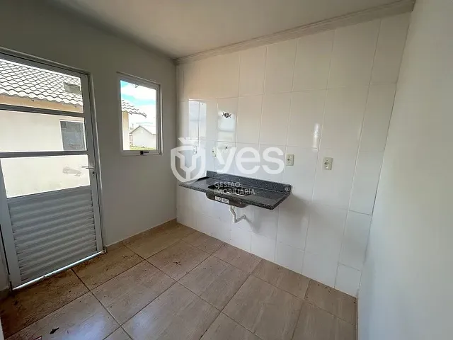 Casa com 240m² 2 quartos e 1 banheiro, à venda, no bairro Jardim Esplêndido em Araxá