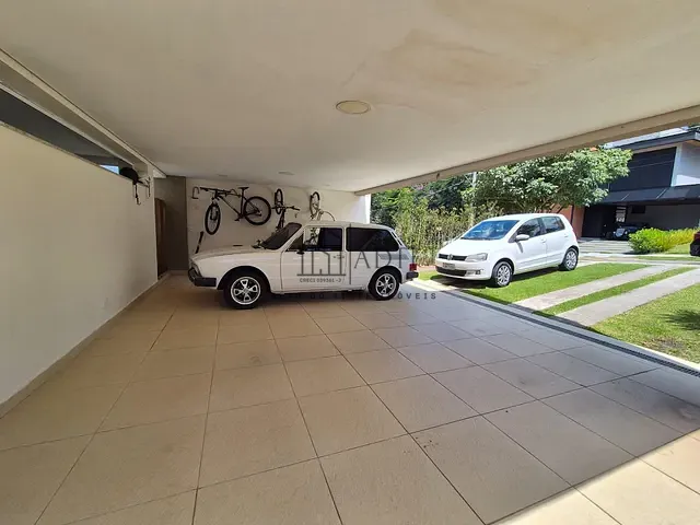 Casa 3 quartos e 4 banheiros, à venda, no bairro Fazenda Rodeio em Mogi das Cruzes