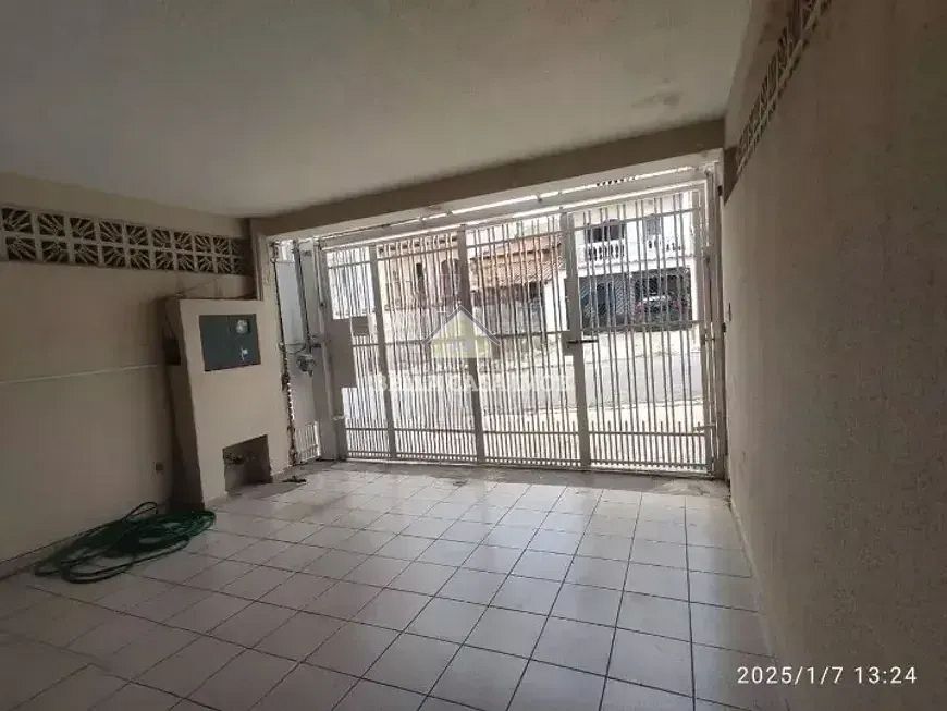 Casa, 3 quartos, 218 m² - Foto 3