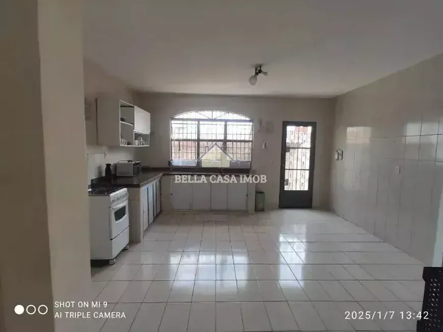 Casa, 3 quartos, 218 m² - Foto 8