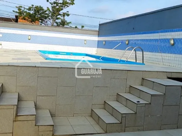 Casa com 300m² 3 quartos e 3 banheiros, à venda, no bairro Jardim Virgínia em Guarujá
