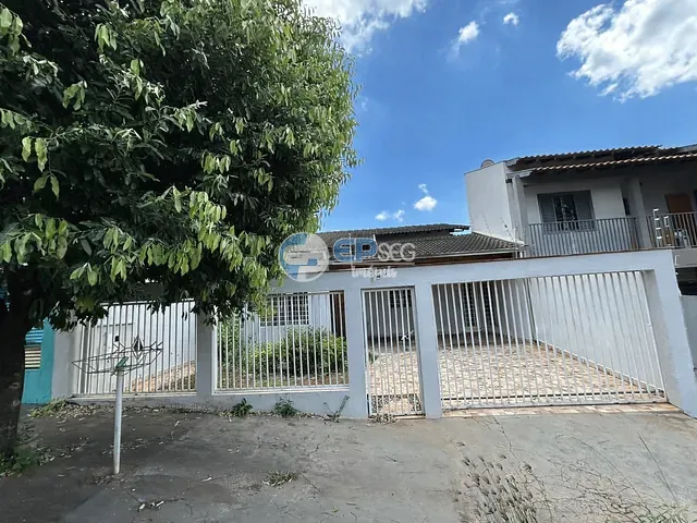 Casa com 250m² 3 quartos e 3 banheiros, à venda, no bairro Jardim Vale do Cedro em Londrina