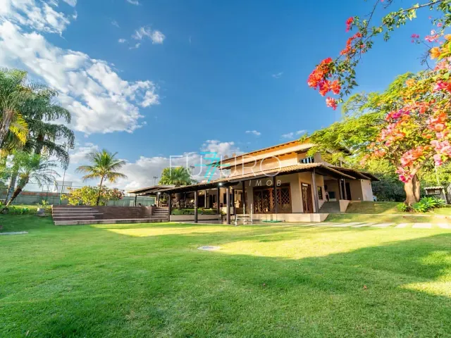 Casa com 2000m² 5 quartos e 7 banheiros, à venda ou para alugar, no bairro Setor Habitacional Jardim Botânico em Brasília