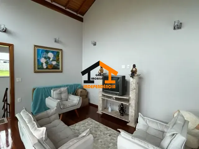 Casa com 525m² 3 quartos e 3 banheiros, à venda, no bairro Residencial Terras Nobres em Itatiba