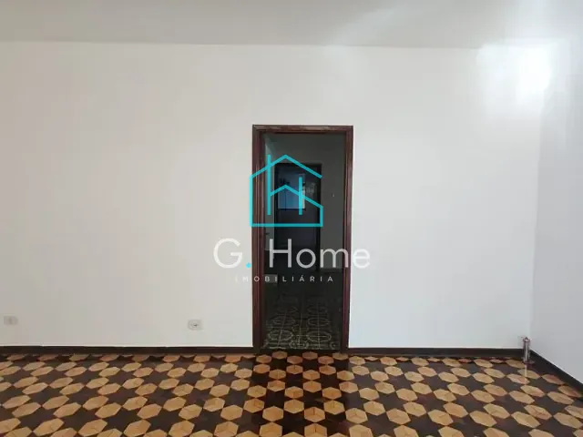 Casa com 300m² 4 quartos e 2 banheiros, para alugar, no bairro Jardim Londrilar em Londrina