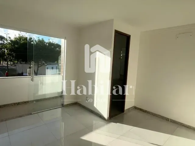 Casa 3 quartos e 1 banheiro, para alugar, no bairro Aruana em Aracaju