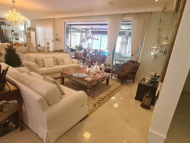 Casa com 1103m² 4 quartos e 7 banheiros, para alugar, no bairro Jardins Paris em Goiânia
