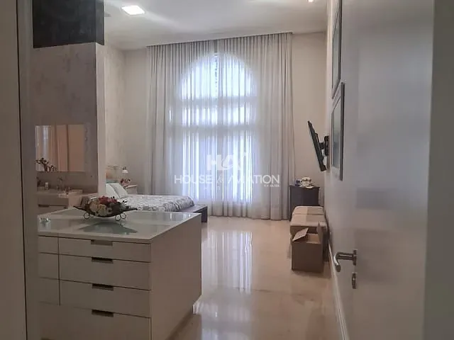 Casa com 1103m² 4 quartos e 7 banheiros, para alugar, no bairro Jardins Paris em Goiânia
