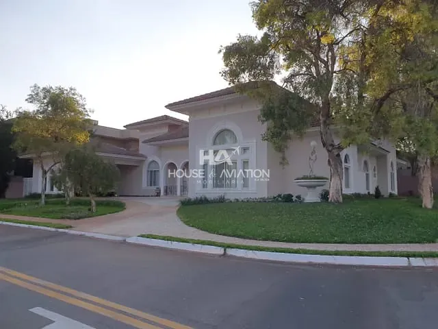 Casa com 1103m² 4 quartos e 7 banheiros, para alugar, no bairro Jardins Paris em Goiânia