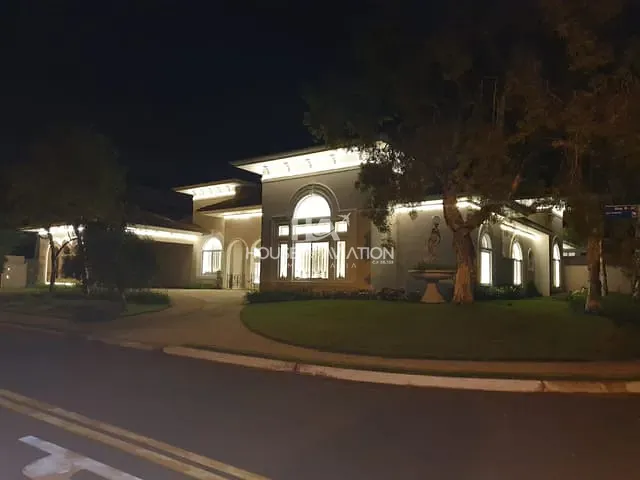 Casa com 1103m² 4 quartos e 7 banheiros, para alugar, no bairro Jardins Paris em Goiânia