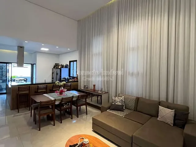 Casa com 360m² 3 quartos e 2 banheiros, à venda, no bairro Condomínio Flor D'Aldeia em Holambra