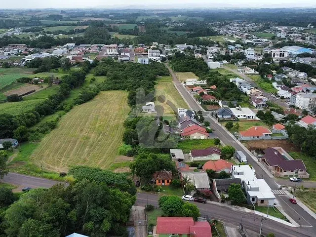 Casa com 78m² 2 quartos e 1 banheiro, à venda, no bairro Centro Administrativo em Teutônia