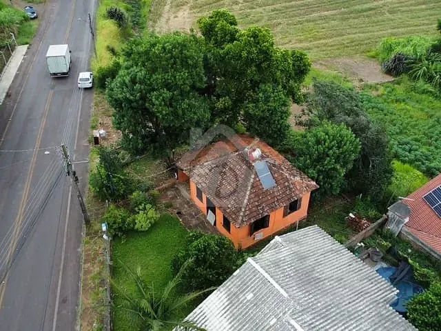 Casa com 78m² 2 quartos e 1 banheiro, à venda, no bairro Centro Administrativo em Teutônia