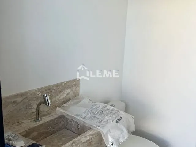 Casa com 250m² 3 quartos e 2 banheiros, à venda, no bairro Jacaré em Cabreúva