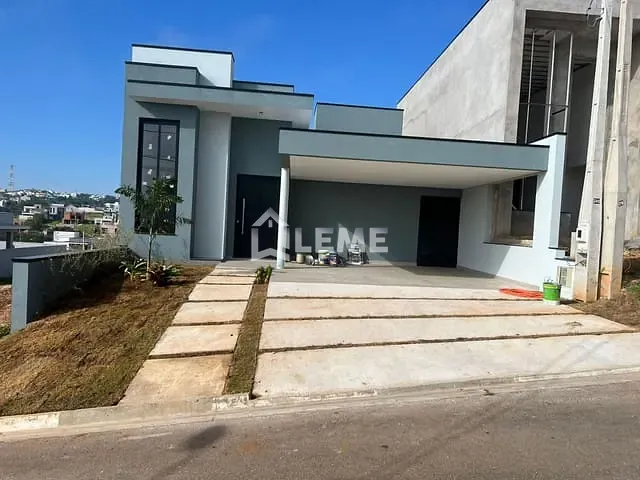 Casa com 250m² 3 quartos e 2 banheiros, à venda, no bairro Jacaré em Cabreúva